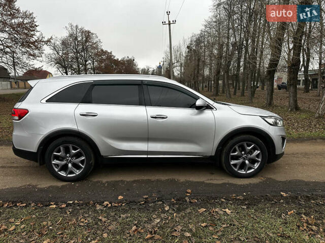 Сірий Кіа Соренто, об'ємом двигуна 2 л та пробігом 178 тис. км за 20500 $, фото 8 на Automoto.ua