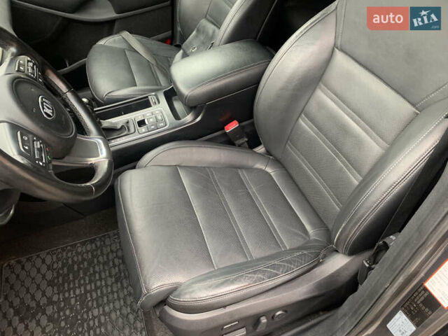 Серый Киа Соренто, объемом двигателя 2.2 л и пробегом 179 тыс. км за 21700 $, фото 39 на Automoto.ua