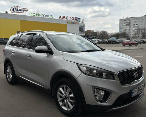 Серый Киа Соренто, объемом двигателя 2.2 л и пробегом 105 тыс. км за 20500 $, фото 5 на Automoto.ua