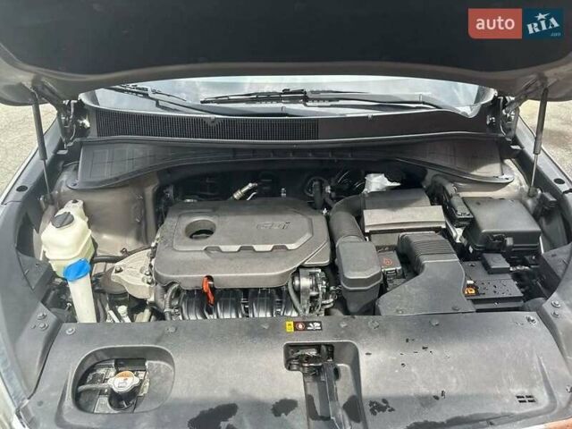 Серый Киа Соренто, объемом двигателя 2.36 л и пробегом 116 тыс. км за 19200 $, фото 10 на Automoto.ua