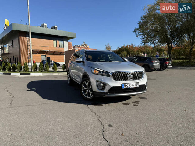 Сірий Кіа Соренто, об'ємом двигуна 2.2 л та пробігом 215 тис. км за 22500 $, фото 11 на Automoto.ua