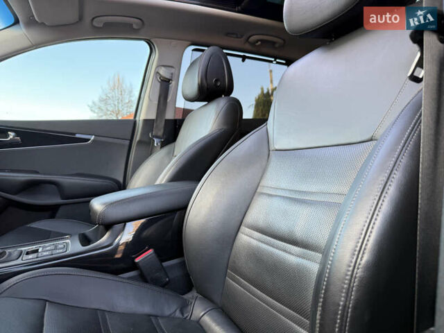 Сірий Кіа Соренто, об'ємом двигуна 2.2 л та пробігом 223 тис. км за 20750 $, фото 48 на Automoto.ua
