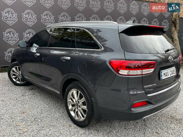 Сірий Кіа Соренто, об'ємом двигуна 2 л та пробігом 90 тис. км за 21900 $, фото 3 на Automoto.ua