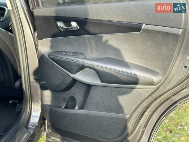 Серый Киа Соренто, объемом двигателя 2.2 л и пробегом 149 тыс. км за 21000 $, фото 71 на Automoto.ua