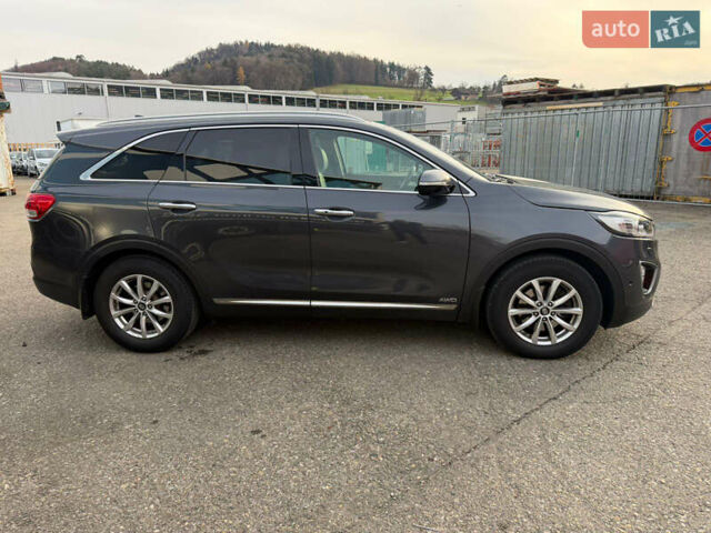 Серый Киа Соренто, объемом двигателя 2.2 л и пробегом 172 тыс. км за 22999 $, фото 13 на Automoto.ua