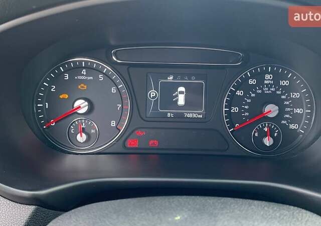 Серый Киа Соренто, объемом двигателя 2.36 л и пробегом 120 тыс. км за 18500 $, фото 11 на Automoto.ua