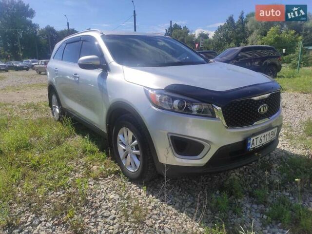 Серый Киа Соренто, объемом двигателя 2.36 л и пробегом 155 тыс. км за 16289 $, фото 2 на Automoto.ua