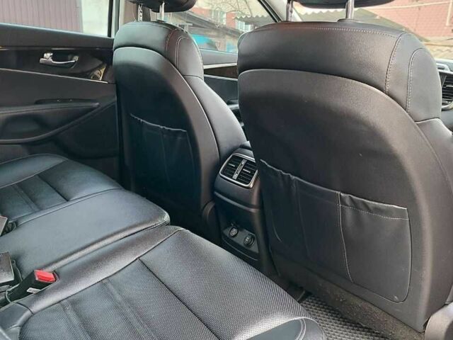 Сірий Кіа Соренто, об'ємом двигуна 2 л та пробігом 137 тис. км за 21000 $, фото 6 на Automoto.ua