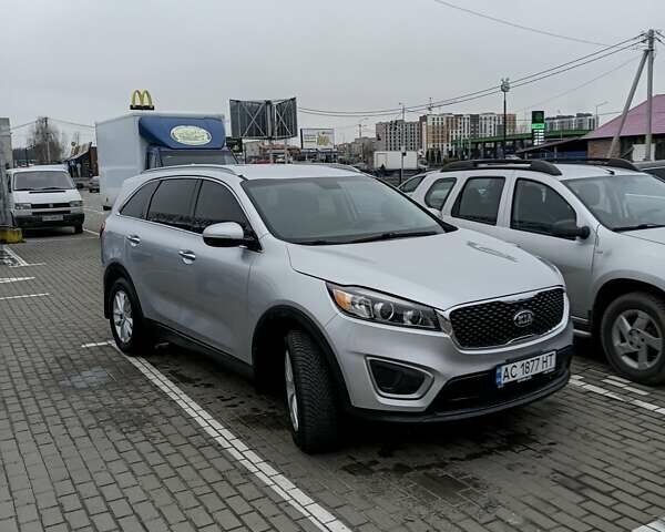 Серый Киа Соренто, объемом двигателя 2.4 л и пробегом 230 тыс. км за 14800 $, фото 1 на Automoto.ua