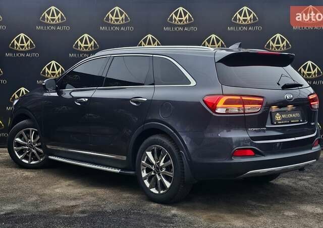 Серый Киа Соренто, объемом двигателя 2.2 л и пробегом 135 тыс. км за 21700 $, фото 3 на Automoto.ua