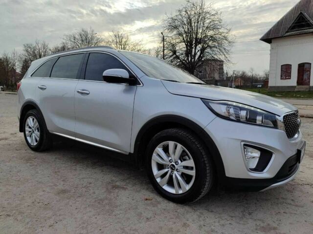 Сірий Кіа Соренто, об'ємом двигуна 2 л та пробігом 137 тис. км за 21000 $, фото 2 на Automoto.ua