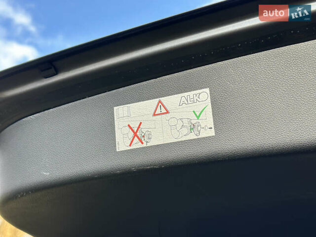 Серый Киа Соренто, объемом двигателя 2.2 л и пробегом 149 тыс. км за 21000 $, фото 24 на Automoto.ua