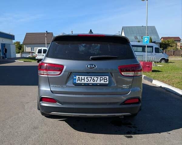 Сірий Кіа Соренто, об'ємом двигуна 2.2 л та пробігом 110 тис. км за 27500 $, фото 7 на Automoto.ua