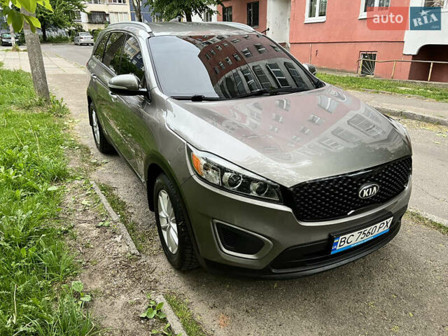 Серый Киа Соренто, объемом двигателя 2.4 л и пробегом 180 тыс. км за 14900 $, фото 55 на Automoto.ua