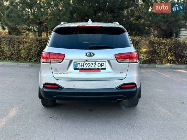 Серый Киа Соренто, объемом двигателя 2.36 л и пробегом 137 тыс. км за 16700 $, фото 5 на Automoto.ua