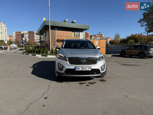 Сірий Кіа Соренто, об'ємом двигуна 2.2 л та пробігом 215 тис. км за 22500 $, фото 9 на Automoto.ua