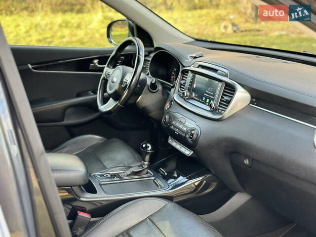 Серый Киа Соренто, объемом двигателя 2.2 л и пробегом 149 тыс. км за 21000 $, фото 69 на Automoto.ua