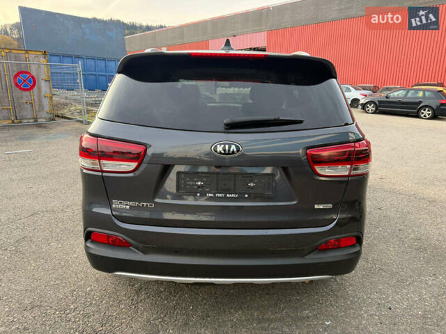 Серый Киа Соренто, объемом двигателя 2.2 л и пробегом 172 тыс. км за 22999 $, фото 1 на Automoto.ua