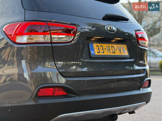 Сірий Кіа Соренто, об'ємом двигуна 2.2 л та пробігом 223 тис. км за 20750 $, фото 30 на Automoto.ua