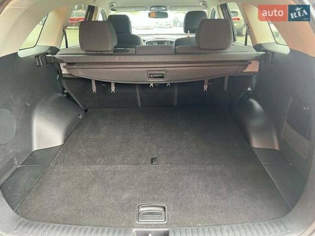 Серый Киа Соренто, объемом двигателя 2.36 л и пробегом 116 тыс. км за 19200 $, фото 9 на Automoto.ua