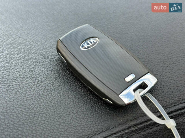 Серый Киа Соренто, объемом двигателя 2.2 л и пробегом 149 тыс. км за 21000 $, фото 61 на Automoto.ua