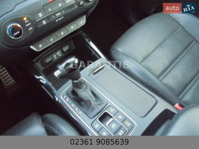 Серый Киа Соренто, объемом двигателя 2.2 л и пробегом 171 тыс. км за 22499 $, фото 14 на Automoto.ua