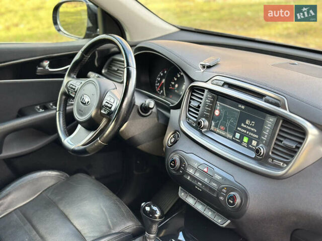 Серый Киа Соренто, объемом двигателя 2.2 л и пробегом 149 тыс. км за 21000 $, фото 65 на Automoto.ua