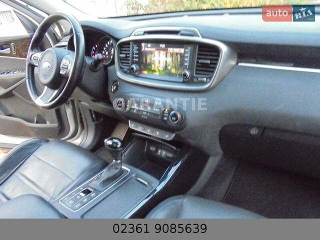 Серый Киа Соренто, объемом двигателя 2.2 л и пробегом 171 тыс. км за 22499 $, фото 11 на Automoto.ua