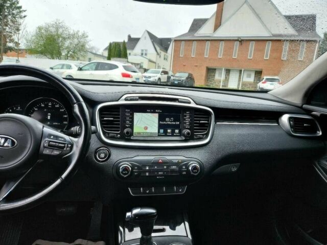 Киа Соренто 2016 в Кривом Роге на Automoto.ua Серый Киа Соренто, объемом двигателя 3.3 л и пробегом 79 тыс. км за 3500 $, фото 7 на Automoto.ua