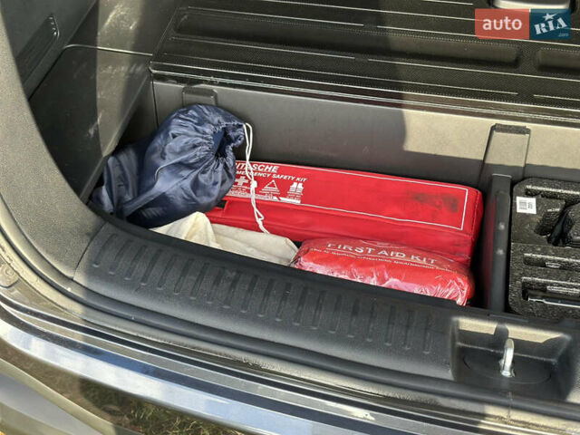 Серый Киа Соренто, объемом двигателя 2.2 л и пробегом 149 тыс. км за 21000 $, фото 29 на Automoto.ua