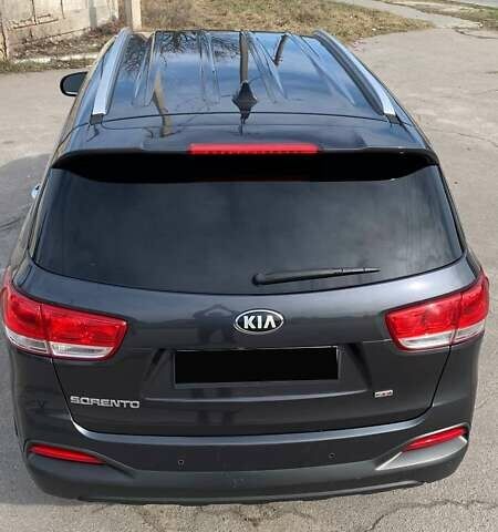 Серый Киа Соренто, объемом двигателя 2.36 л и пробегом 120 тыс. км за 18500 $, фото 13 на Automoto.ua