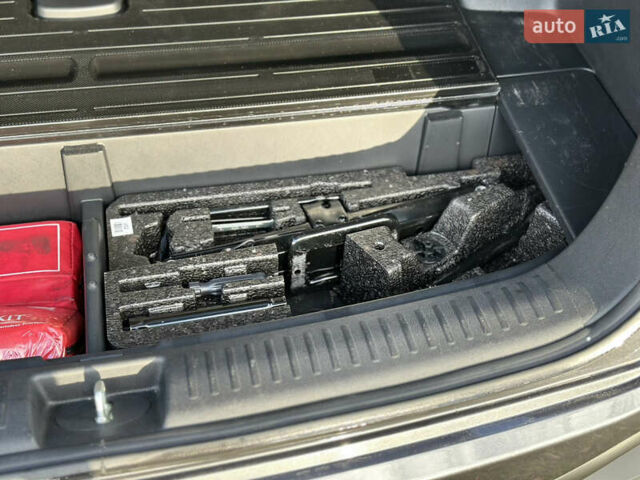 Серый Киа Соренто, объемом двигателя 2.2 л и пробегом 149 тыс. км за 21000 $, фото 28 на Automoto.ua