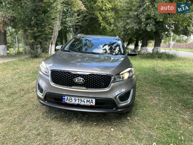 Серый Киа Соренто, объемом двигателя 2.36 л и пробегом 188 тыс. км за 14999 $, фото 23 на Automoto.ua