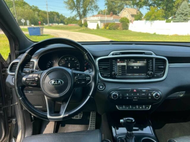 Киа Соренто 2016 в Ровно на Automoto.ua Серый Киа Соренто, объемом двигателя 3.3 л и пробегом 71 тыс. км за 7000 $, фото 7 на Automoto.ua