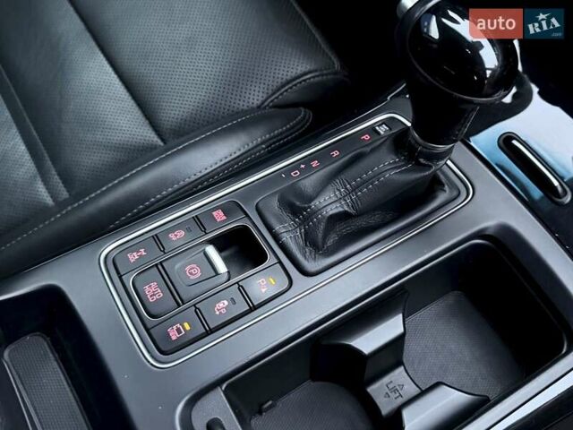 Серый Киа Соренто, объемом двигателя 2.2 л и пробегом 193 тыс. км за 21300 $, фото 43 на Automoto.ua