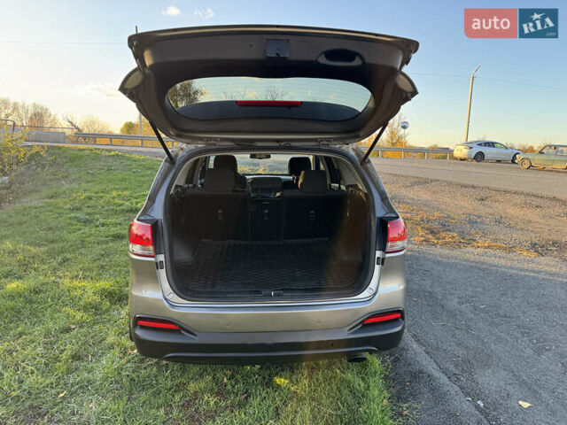 Серый Киа Соренто, объемом двигателя 2.4 л и пробегом 125 тыс. км за 14900 $, фото 18 на Automoto.ua