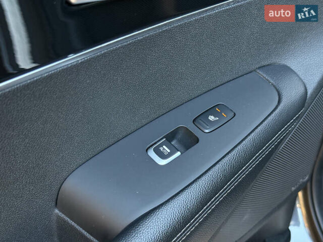 Сірий Кіа Соренто, об'ємом двигуна 2.2 л та пробігом 223 тис. км за 20750 $, фото 87 на Automoto.ua
