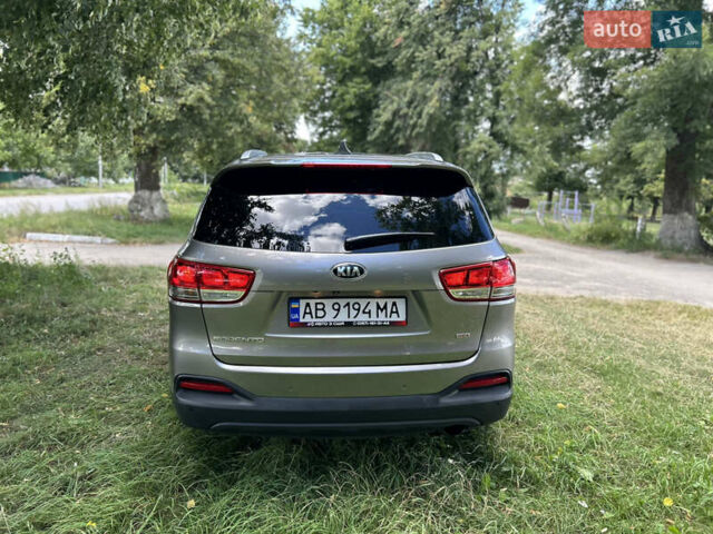 Серый Киа Соренто, объемом двигателя 2.36 л и пробегом 188 тыс. км за 14999 $, фото 28 на Automoto.ua