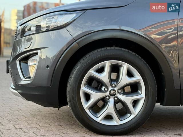 Сірий Кіа Соренто, об'ємом двигуна 2.2 л та пробігом 223 тис. км за 20750 $, фото 15 на Automoto.ua
