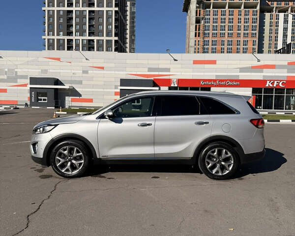 Сірий Кіа Соренто, об'ємом двигуна 2.2 л та пробігом 215 тис. км за 22500 $, фото 31 на Automoto.ua