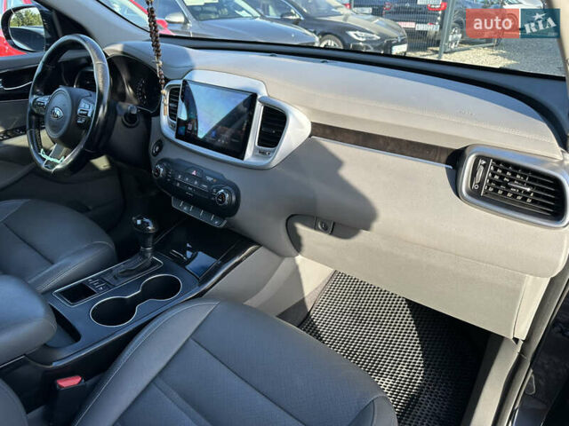 Серый Киа Соренто, объемом двигателя 3.3 л и пробегом 168 тыс. км за 22999 $, фото 31 на Automoto.ua