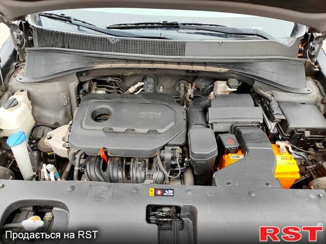 Серый Киа Соренто, объемом двигателя 2.4 л и пробегом 85 тыс. км за 15850 $, фото 6 на Automoto.ua