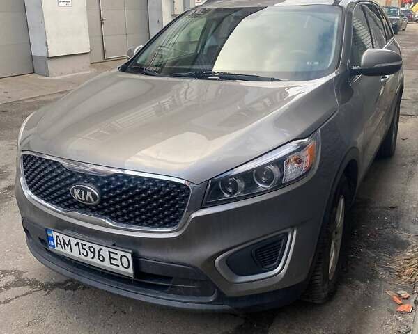 Серый Киа Соренто, объемом двигателя 2.4 л и пробегом 115 тыс. км за 17000 $, фото 5 на Automoto.ua