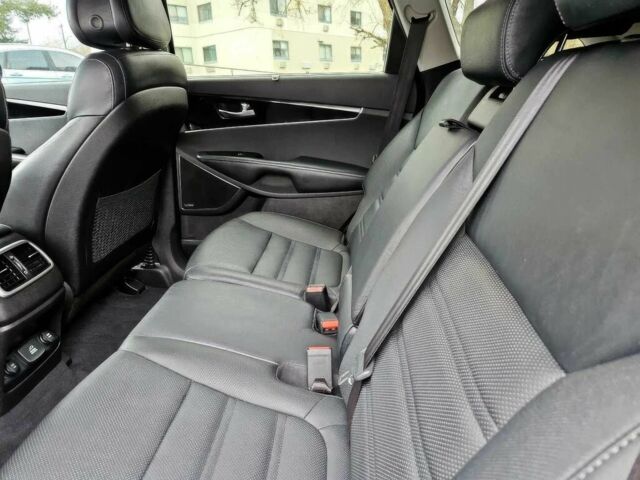 Киа Соренто 2016 в Кривом Роге на Automoto.ua Серый Киа Соренто, объемом двигателя 3.3 л и пробегом 79 тыс. км за 3500 $, фото 11 на Automoto.ua