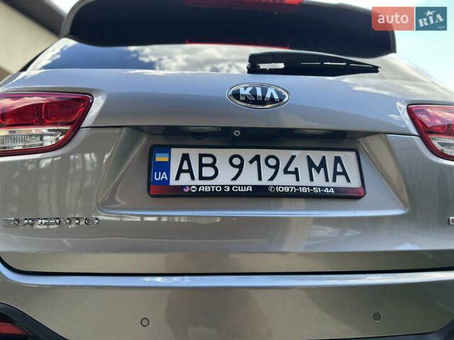 Серый Киа Соренто, объемом двигателя 2.36 л и пробегом 188 тыс. км за 14999 $, фото 7 на Automoto.ua