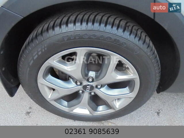 Серый Киа Соренто, объемом двигателя 2.2 л и пробегом 171 тыс. км за 22499 $, фото 20 на Automoto.ua