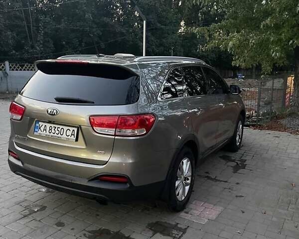 Серый Киа Соренто, объемом двигателя 2.4 л и пробегом 124 тыс. км за 16500 $, фото 2 на Automoto.ua