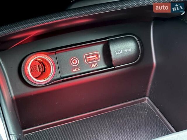 Серый Киа Соренто, объемом двигателя 2.2 л и пробегом 193 тыс. км за 21300 $, фото 42 на Automoto.ua