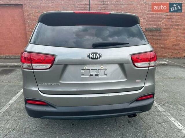 Серый Киа Соренто, объемом двигателя 2.36 л и пробегом 116 тыс. км за 19200 $, фото 1 на Automoto.ua