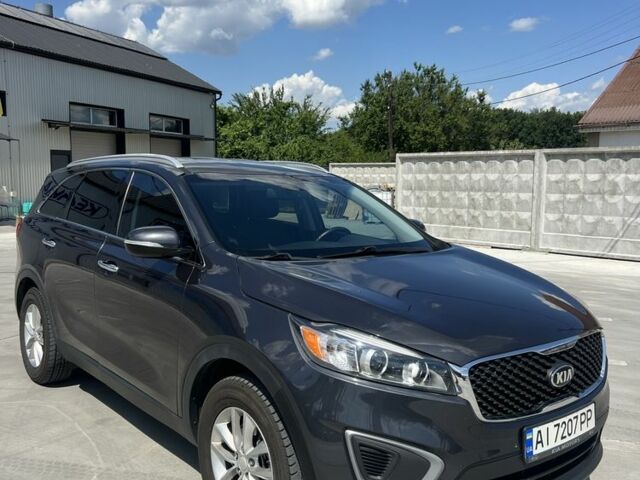 Серый Киа Соренто, объемом двигателя 2.4 л и пробегом 133 тыс. км за 15000 $, фото 3 на Automoto.ua
